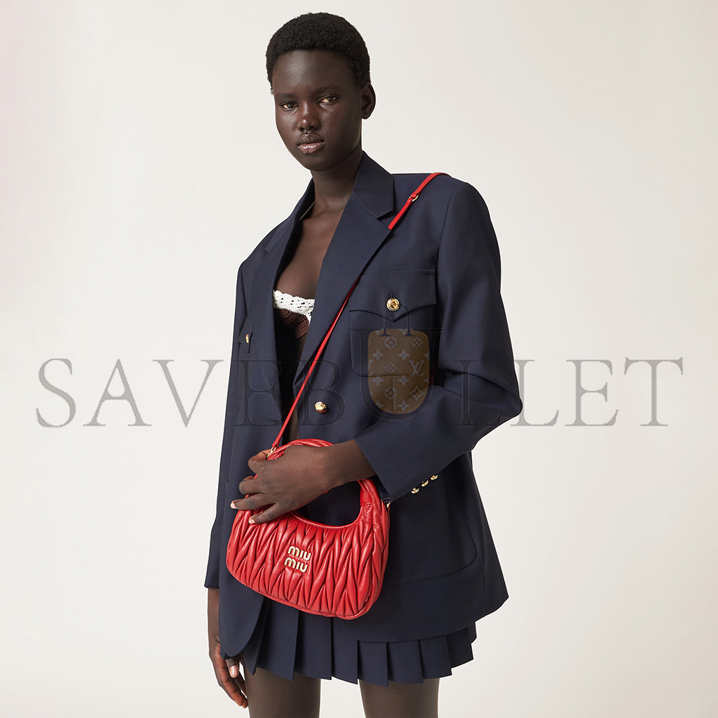 M1v M1v wander matelassÉ nappa leather hobo bag 5bc125 (20*17*6cm)